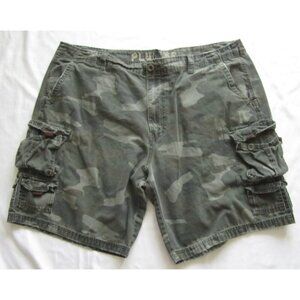 Men Plugg Camo Cotton Cargo Shorts Sz 44 (MP339)